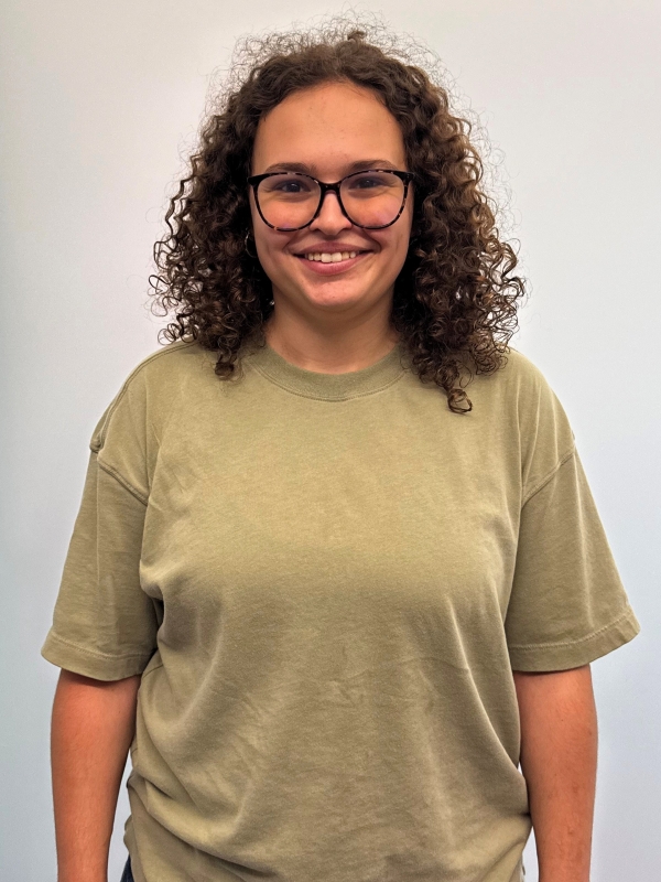Portrait of Maddi Williams, Undergraduate Researcher